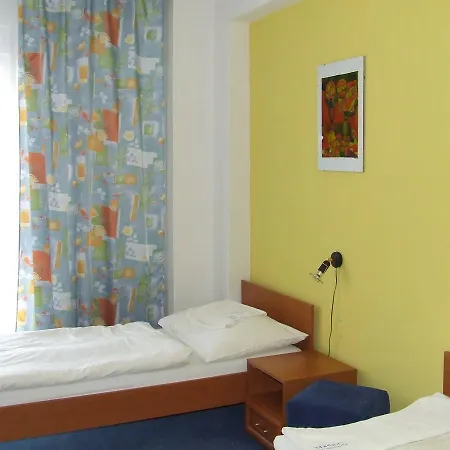 Hotel Eurohotel Laborec 2*